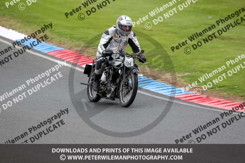 Vintage motorcycle club;eventdigitalimages;mallory park;mallory park trackday photographs;no limits trackdays;peter wileman photography;trackday digital images;trackday photos;vmcc festival 1000 bikes photographs